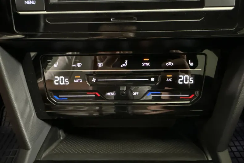 Volkswagen Passat din 2022 cu 34.814 km - oferta VOL249647 - foto 17