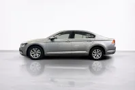 Volkswagen Passat din 2021 cu 93.275 km - oferta VOL249648 - foto 2