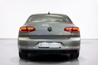 Volkswagen Passat din 2021 cu 93.275 km - oferta VOL249648 - foto 4