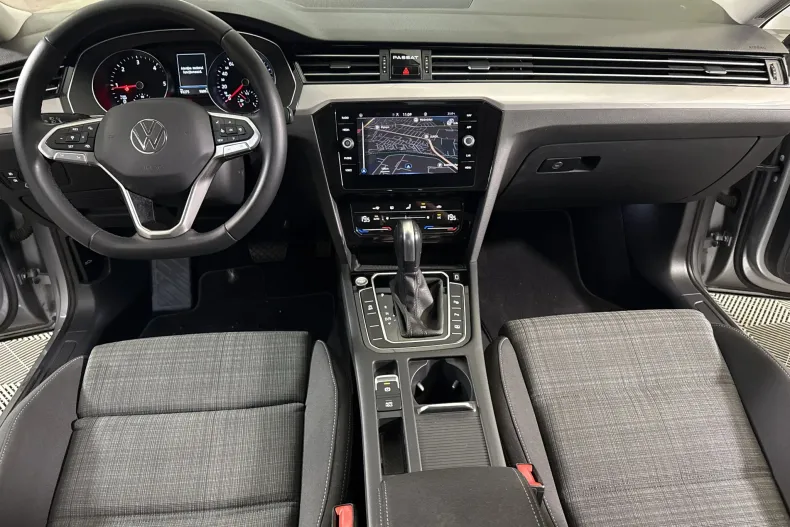 Volkswagen Passat din 2021 cu 93.275 km - oferta VOL249648 - foto 9