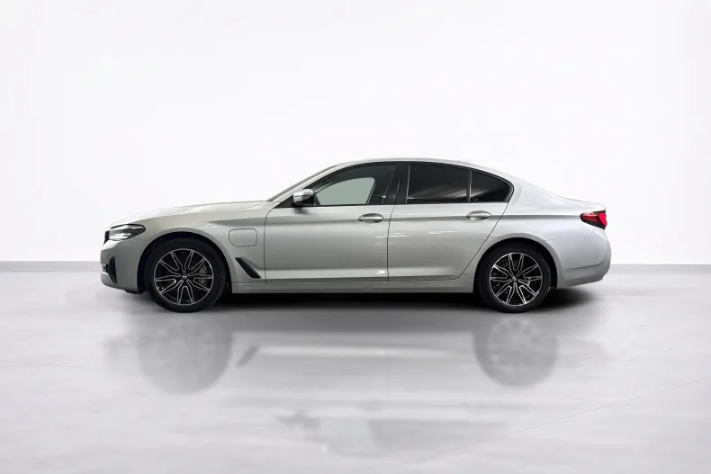 BMW 530 (Seria 5) din 2020 cu 107.297 km - oferta BMW249651 - foto 2