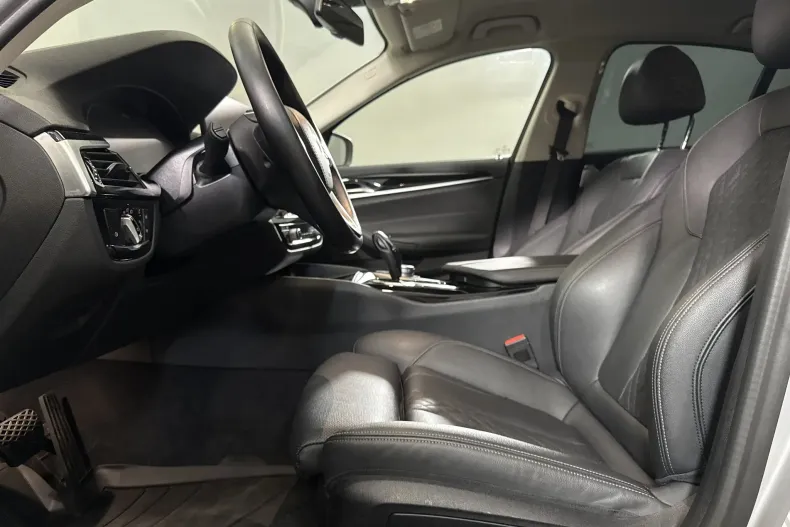 BMW 530 (Seria 5) din 2020 cu 107.297 km - oferta BMW249651 - foto 24