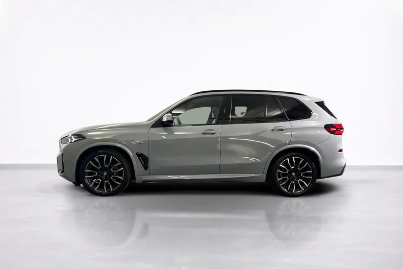 BMW X5 (Seria X) din 2024 cu 14.747 km - oferta BMW249652 - foto 2