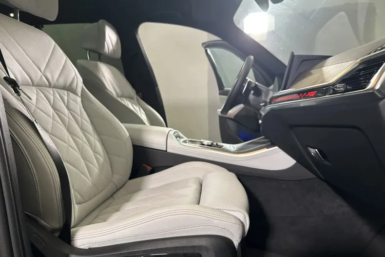 BMW X5 (Seria X) din 2024 cu 14.747 km - oferta BMW249652 - foto 11