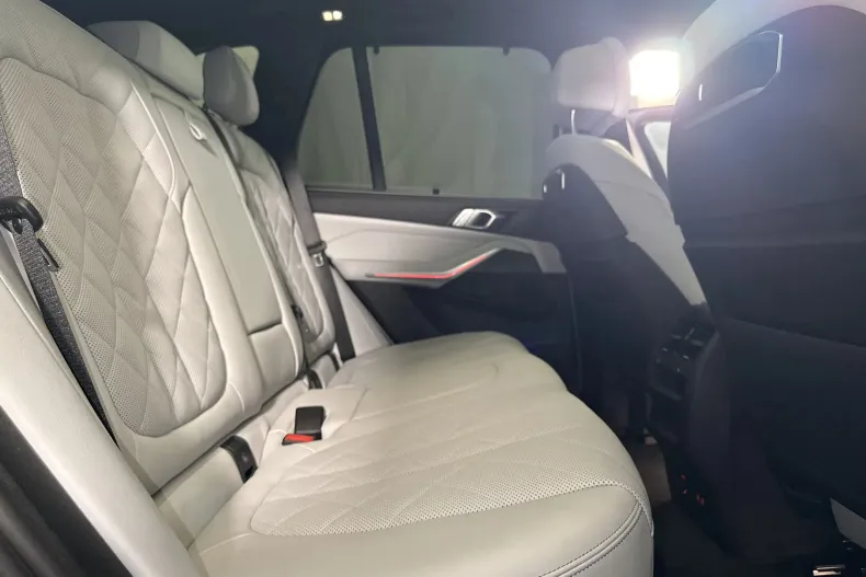 BMW X5 (Seria X) din 2024 cu 14.747 km - oferta BMW249652 - foto 12