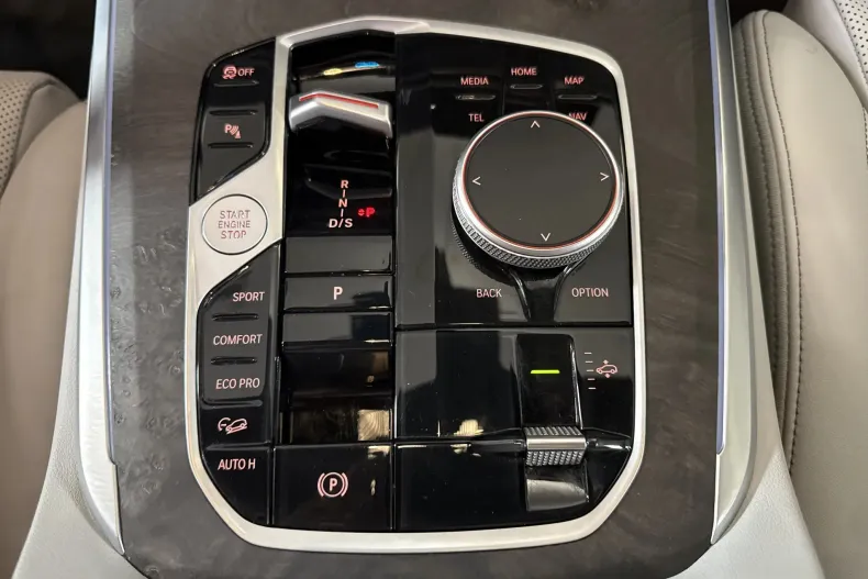 BMW X5 (Seria X) din 2024 cu 14.747 km - oferta BMW249652 - foto 17