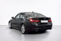 BMW 320 (Seria 3) din 2020 cu 141.697 km - oferta BMW249653 - foto 3