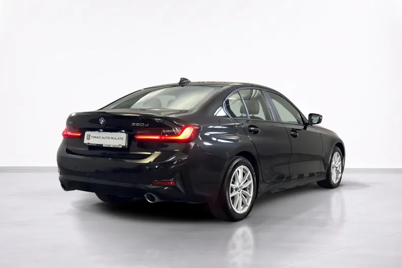 BMW 320 (Seria 3) din 2020 cu 141.697 km - oferta BMW249653 - foto 5