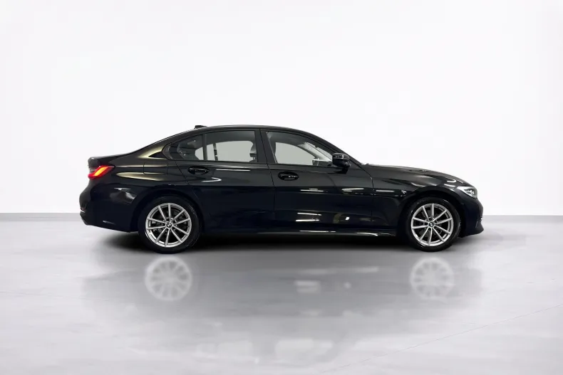 BMW 320 (Seria 3) din 2020 cu 141.697 km - oferta BMW249653 - foto 6