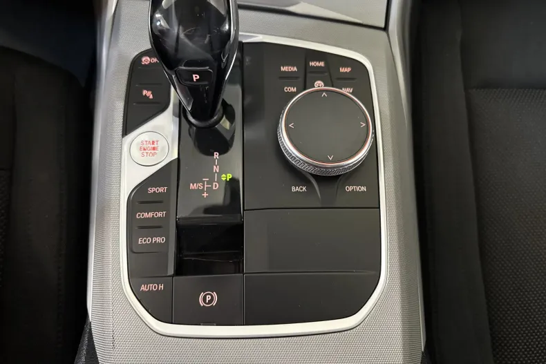 BMW 320 (Seria 3) din 2020 cu 141.697 km - oferta BMW249653 - foto 17