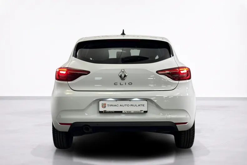 Renault Clio din 2023 cu 63.974 km - oferta REN249657 - foto 4