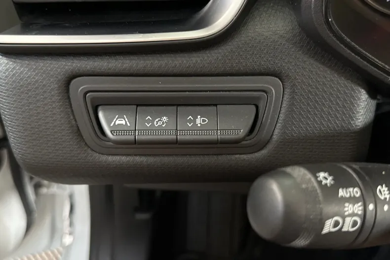 Renault Clio din 2023 cu 63.974 km - oferta REN249657 - foto 14