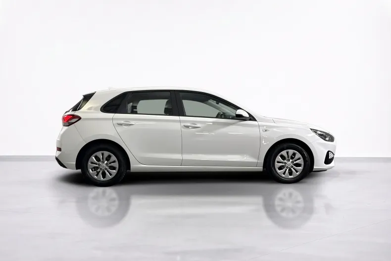 Hyundai i30 din 2022 cu 67.394 km - oferta HYU249658 - foto 6