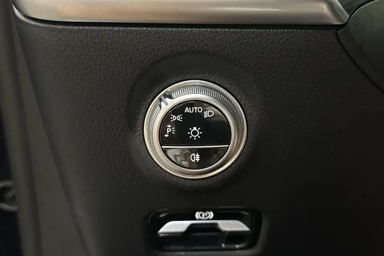 Mercedes-Benz C din 2022 cu 66.958 km - oferta MER249659 - foto 15