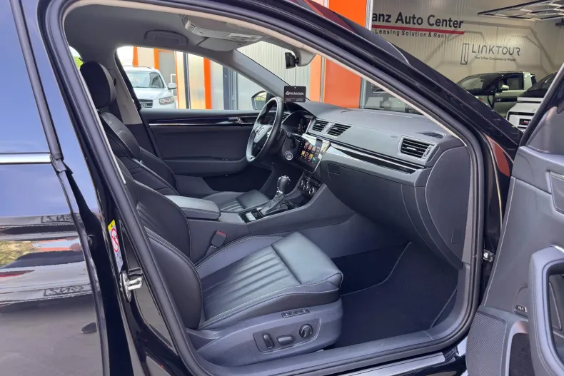 Skoda Superb din 2023 cu 88.801 km - oferta SKO249661 - foto 12
