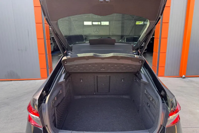 Skoda Superb din 2023 cu 88.801 km - oferta SKO249661 - foto 29