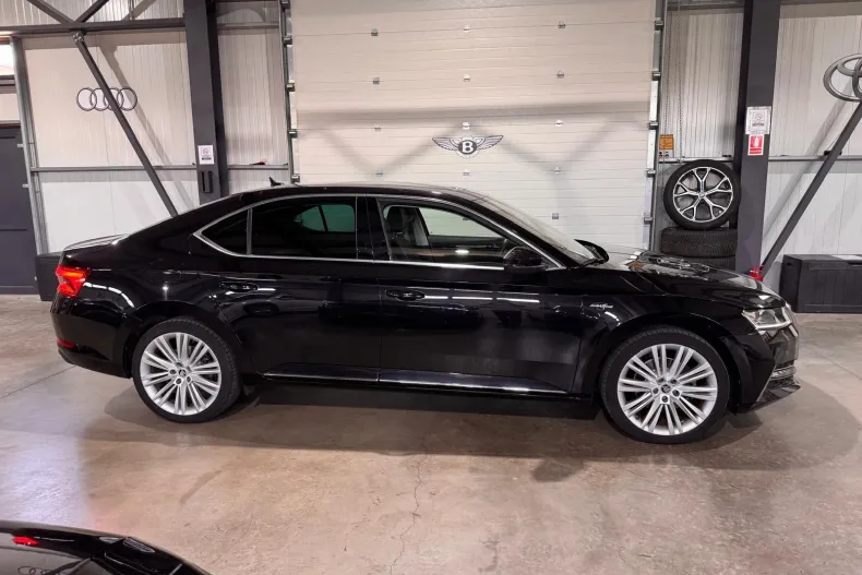 Skoda Superb din 2023 cu 88.801 km - oferta SKO249661 - foto 32