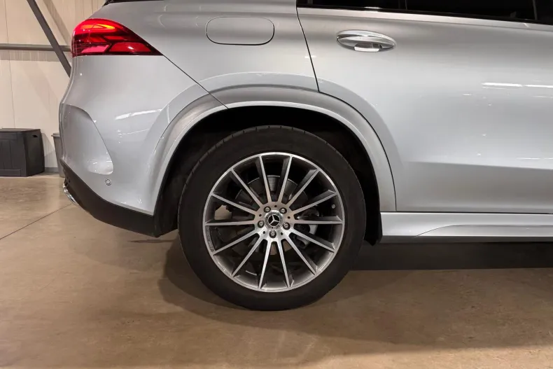 Mercedes-Benz GLE 450 (Clasa GLE) din 2024 cu 72.098 km - oferta MER249663 - foto 33
