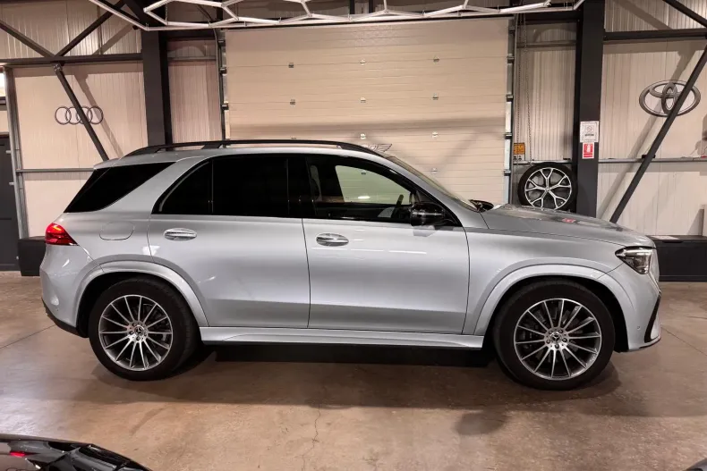 Mercedes-Benz GLE 450 (Clasa GLE) din 2024 cu 72.098 km - oferta MER249663 - foto 37
