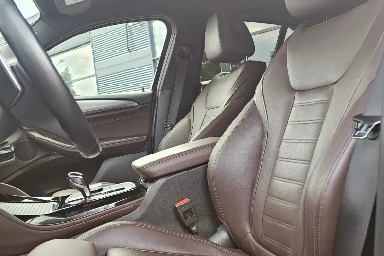 BMW X4 (Seria X) din 2023 cu 39.779 km - oferta BMW249679 - foto 8