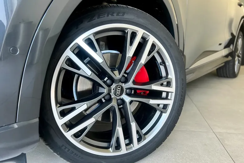 Audi Q5 din 2025 cu 28.902 km - oferta AUD249683 - foto 10