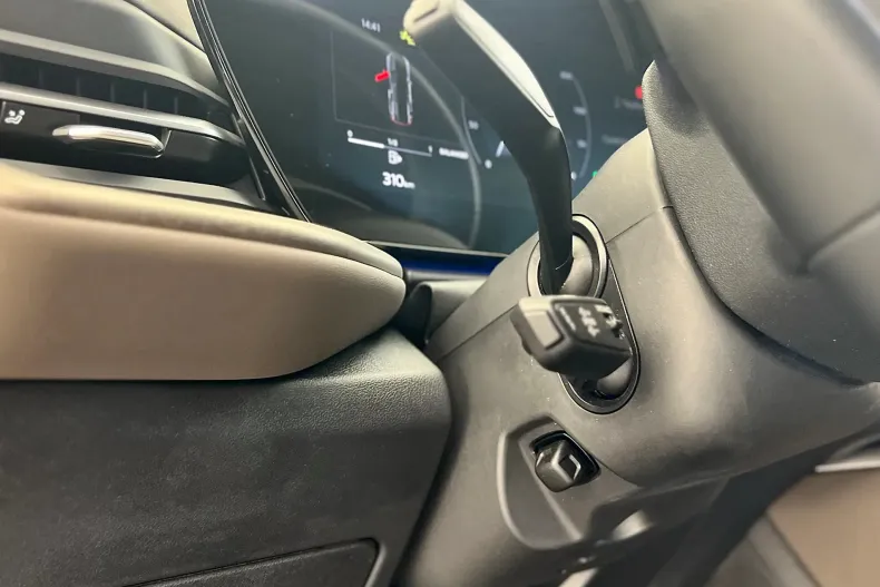 Audi Q5 din 2025 cu 28.902 km - oferta AUD249683 - foto 14
