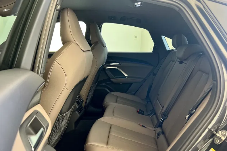Audi Q5 din 2025 cu 28.902 km - oferta AUD249683 - foto 33