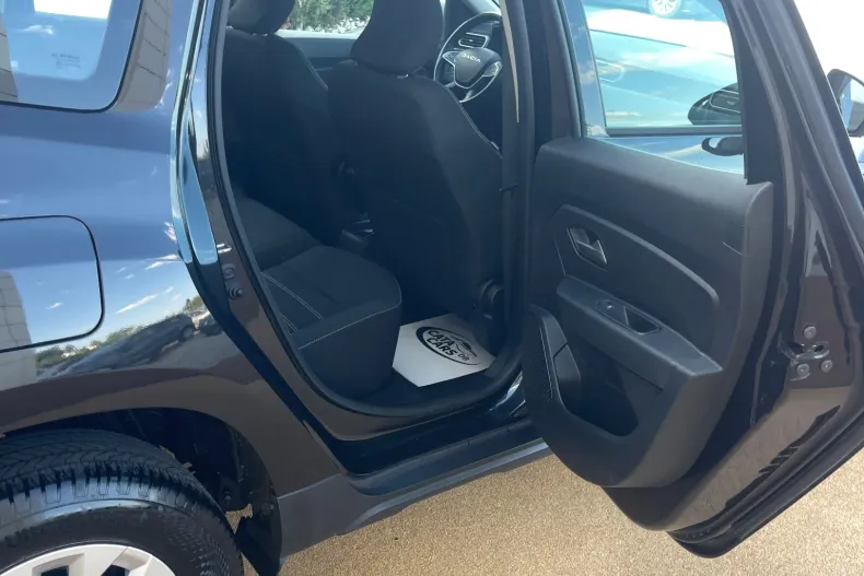 Dacia Duster din 2023 cu 143.000 km - oferta DAC249686 - foto 23