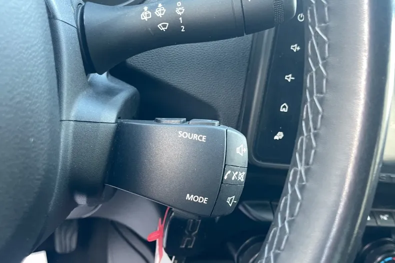 Dacia Duster din 2023 cu 143.000 km - oferta DAC249686 - foto 36