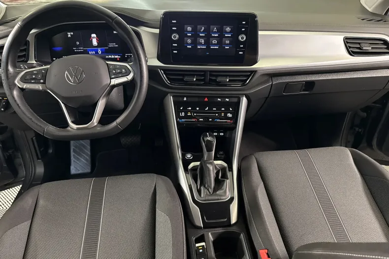 Volkswagen T-Roc din 2024 cu 44.003 km - oferta VOL249695 - foto 9