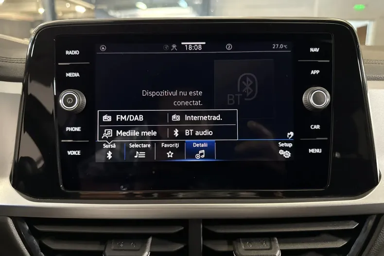 Volkswagen T-Roc din 2024 cu 44.003 km - oferta VOL249695 - foto 18