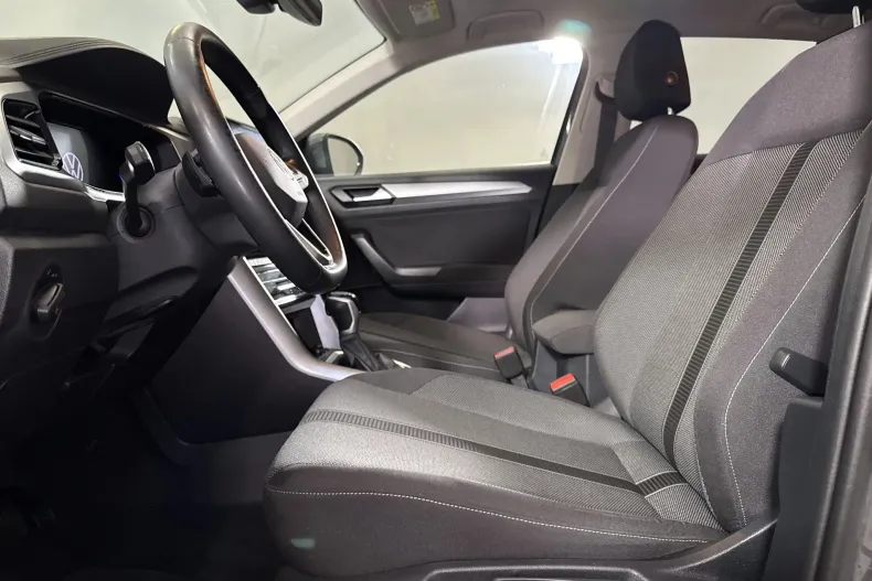 Volkswagen T-Roc din 2024 cu 44.003 km - oferta VOL249695 - foto 22