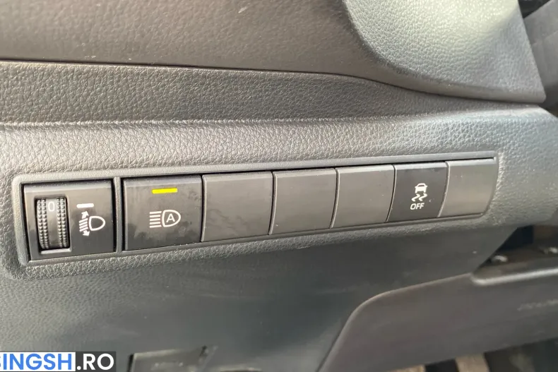 Toyota Corolla din 2026 cu 11.500 km - oferta TOY249696 - foto 11
