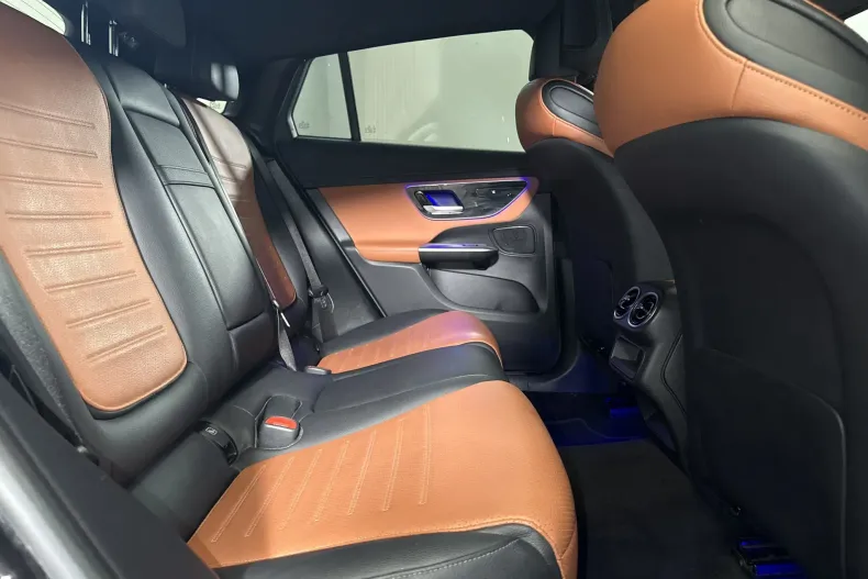 Mercedes-Benz GLC 220 (Clasa GLC) din 2023 cu 67.974 km - oferta MER249698 - foto 12