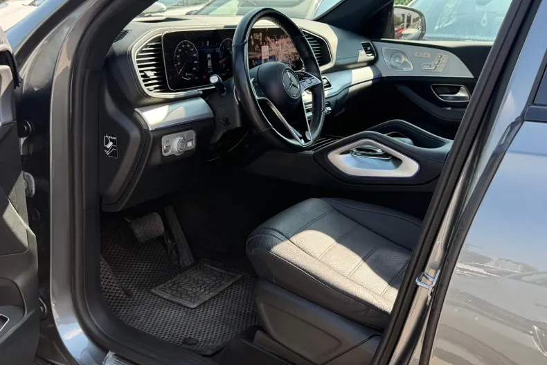 Mercedes-Benz GLE 450 (Clasa GLE) din 2023 cu 65.000 km - oferta MER249699 - foto 16