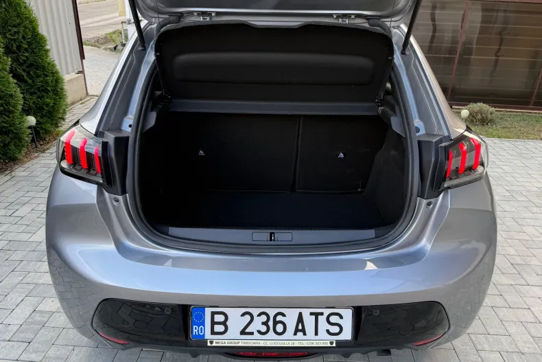 Peugeot 208 din 2023 cu 32.398 km - oferta PEU249700 - foto 16