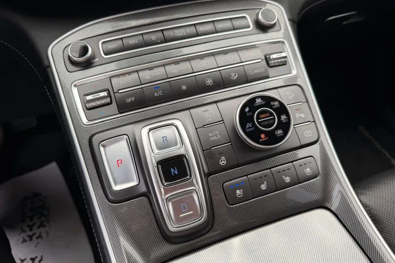 Hyundai Santa Fe din 2021 cu 142.000 km - oferta HYU249701 - foto 30