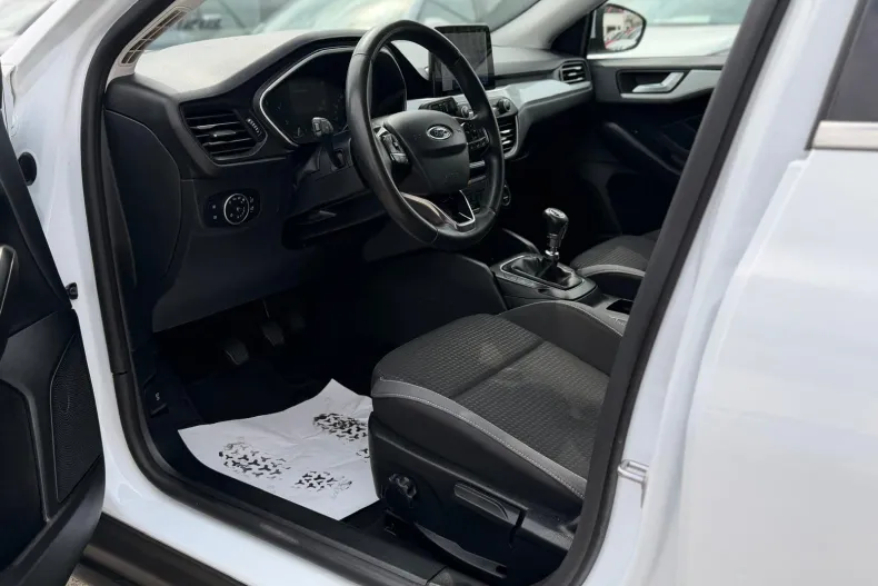 Ford Focus din 2021 cu 138.000 km - oferta FOR249702 - foto 15