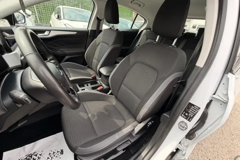 Ford Focus din 2021 cu 138.000 km - oferta FOR249702 - foto 16
