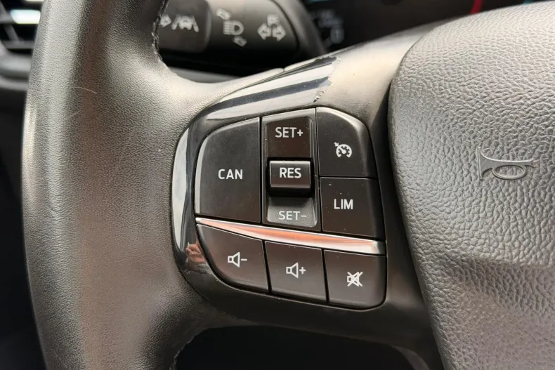 Ford Focus din 2021 cu 138.000 km - oferta FOR249702 - foto 26