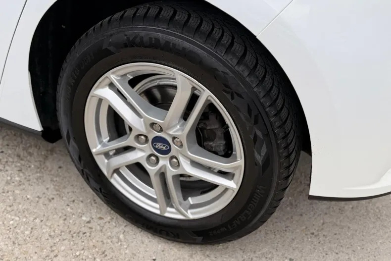 Ford Focus din 2021 cu 138.000 km - oferta FOR249702 - foto 30