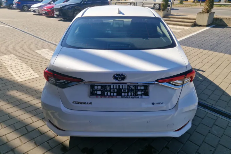 Toyota Corolla din 2026 cu 3 km - oferta TOY249711 - foto 7