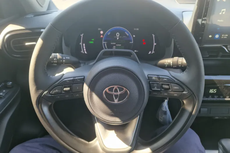 Toyota Yaris Cross din 2026 cu 3 km - oferta TOY249714 - foto 12