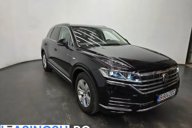 Volkswagen Touareg din 2021 cu 47.036 km - oferta VOL249717 - foto 4