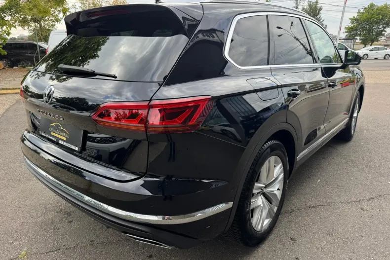 Volkswagen Touareg din 2021 cu 64.651 km - oferta VOL249718 - foto 2