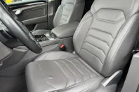 Volkswagen Touareg din 2021 cu 64.651 km - oferta VOL249718 - foto 8
