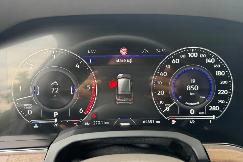 Volkswagen Touareg din 2021 cu 64.651 km - oferta VOL249718 - foto 9