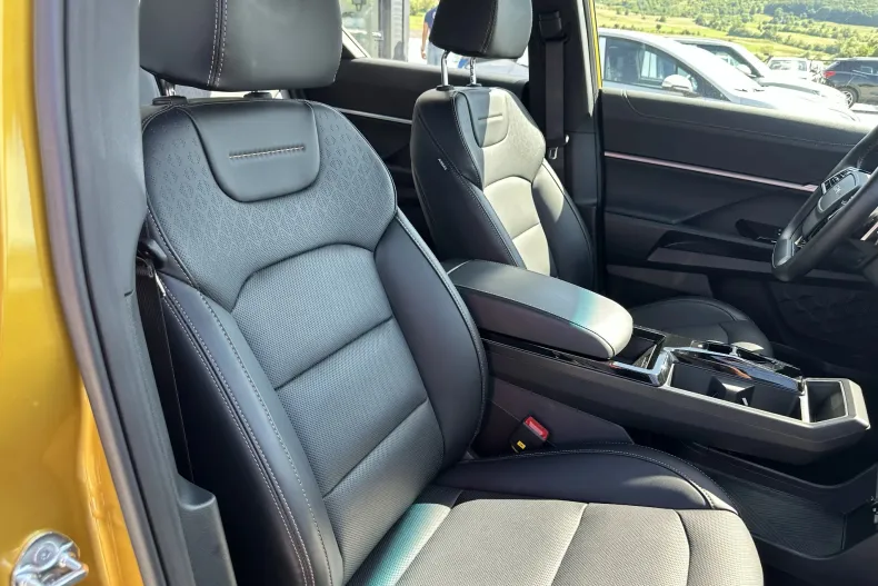 KGM Musso din 2025 cu 7.890 km - oferta KGM249733 - foto 14