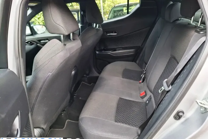 Toyota C-HR din 2023 cu 35.295 km - oferta TOY249736 - foto 9