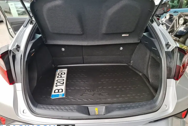Toyota C-HR din 2023 cu 35.295 km - oferta TOY249736 - foto 10